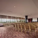 Carlton Dublin Airport Клогран