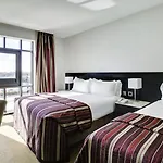 Carlton Dublin Airport Hotel 4*