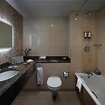 Carlton Dublin Airport 4* Клогран