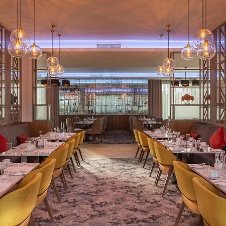 Hotel Carlton Dublin Airport 4*