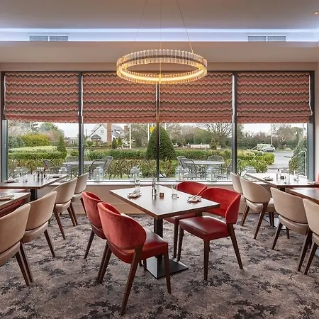 Carlton Dublin Airport 4*