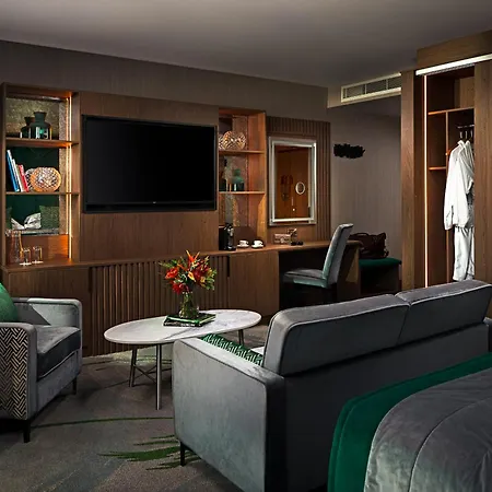Carlton Dublin Airport Hotel