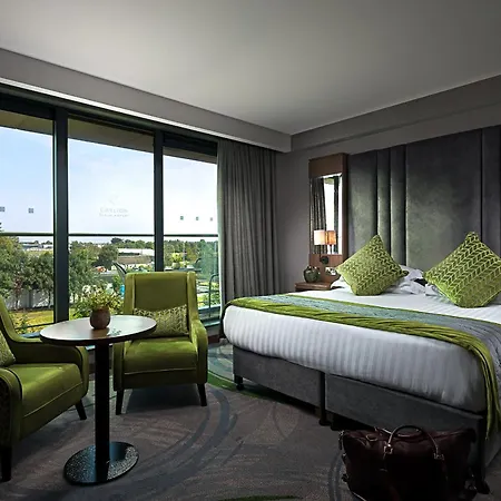 Carlton Dublin Airport Szálloda 4*