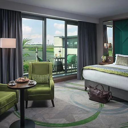 Hotell Carlton Dublin Airport 4*