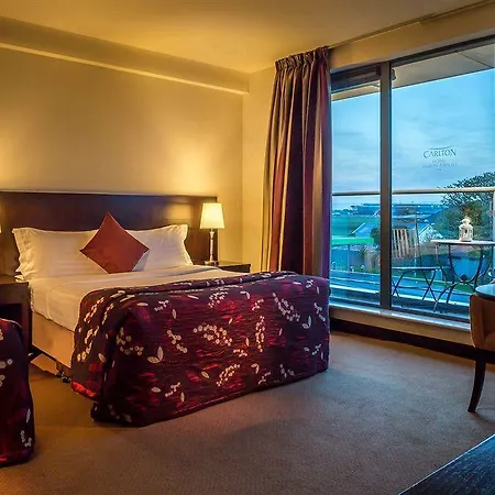 Carlton Dublin Airport 4*