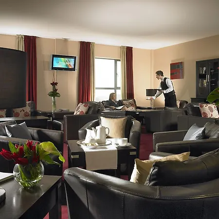 Carlton Dublin Airport Hotel 4*
