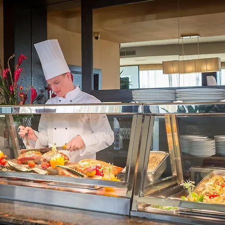 Carlton Dublin Airport 4*