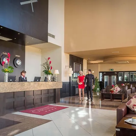 Carlton Dublin Airport Cloghran
