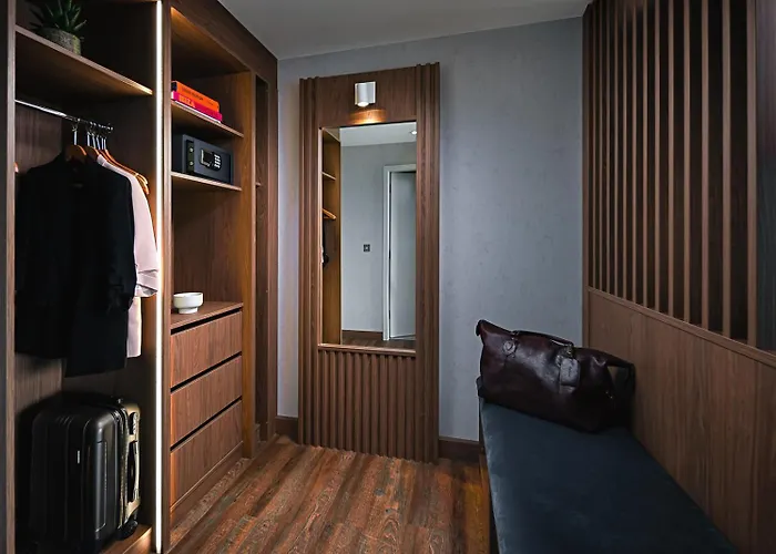 Carlton Dublin Airport 4* Cloghran