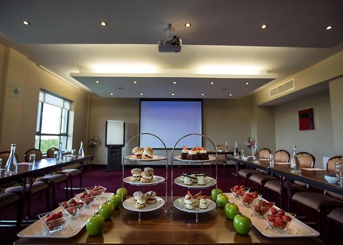 都柏林机场卡尔顿酒店 4* 柯罗格伦